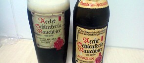 Garrafa e copo da cerveja Aecht Schlenkerla