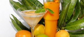 Drink de manga com plantas