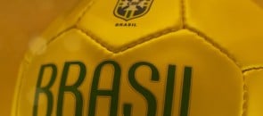 Bola de futebol do Brasil
