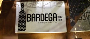 Entrada do Bardega