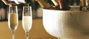 Taças de espumantes pro Reveillon
