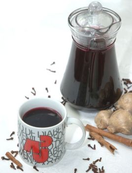 Vinho Copo e Jarra de Vinho