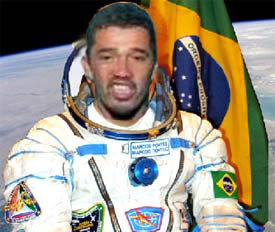 Jeremias bebum como astronauta