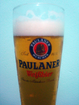 Copo da cerveja Paulaner Kristallklar