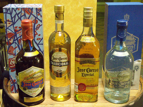 Garrafas de Tequila