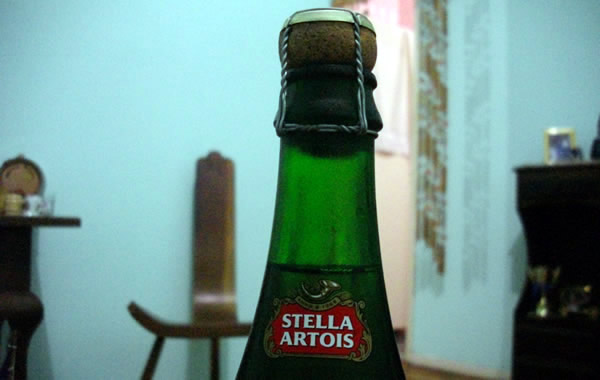 Rolha da garrafa de cerveja Stella Artois