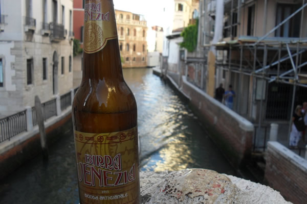 Garrafa da cerveja Birra Venezia