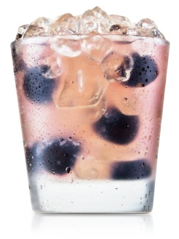 Drink de jabuticaba com absolut vanilla