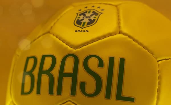Bola de futebol do Brasil