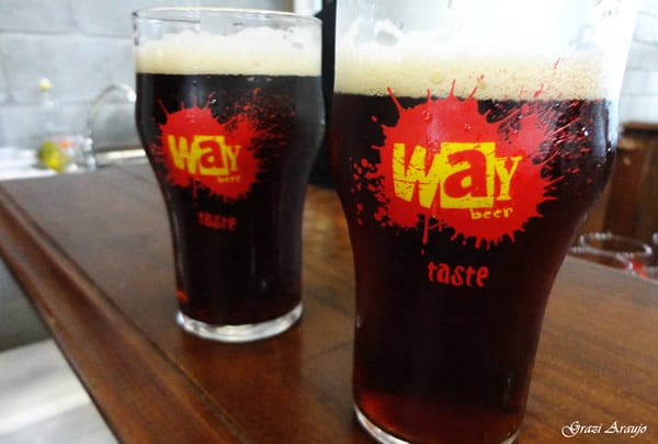 Copos da cervejaria Way Beer cheios