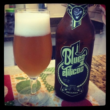 Garrafa da cerveja da banda Blues Etilicos