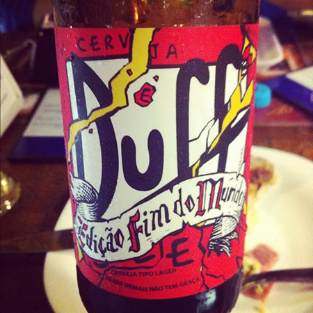 Garrafa da cerveja Duff Fim do Mundo