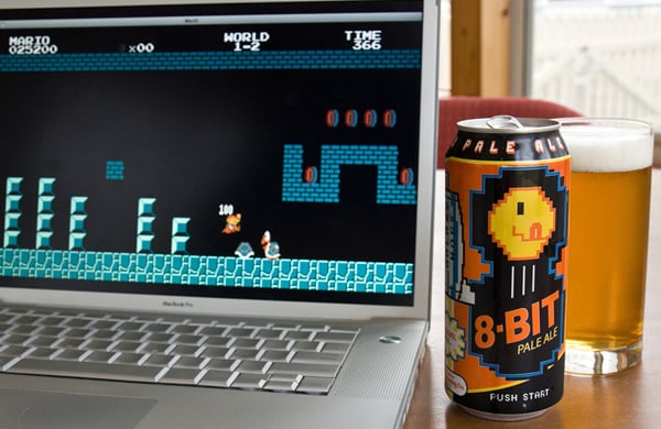 Lata da cerveja 8-bit Pale Ale