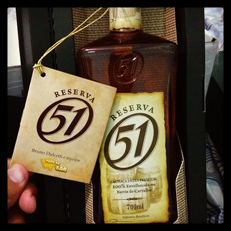 Garrafa da cachaça Reserva 51