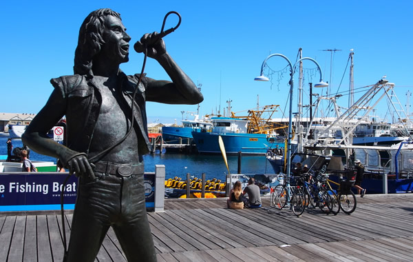 Estátua do Bon Scott