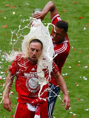 Boateng banha Ribery