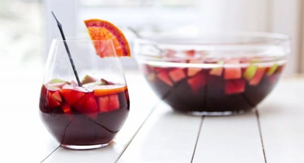 Jarras de uma sangria espanhola