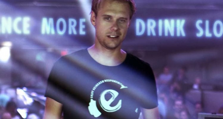 Thumb do artigo Heineken pede: Dance mais, beba menos!