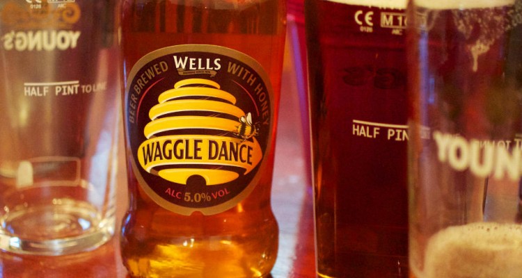 Thumb do artigo Waggle Dance: Nem tão boa, nem tão barata, mas divertida