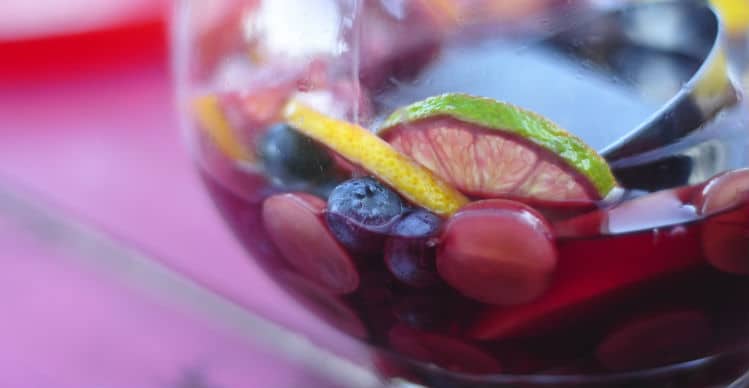 Copo de sangria de vinho