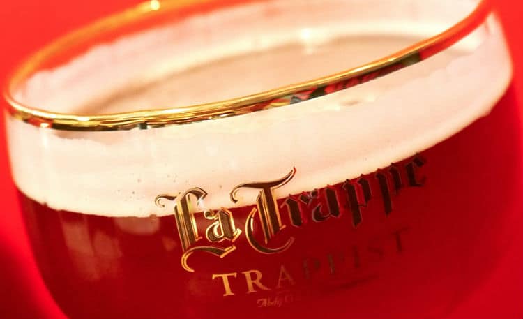 Taça da cerveja La Trappe Quadrupel