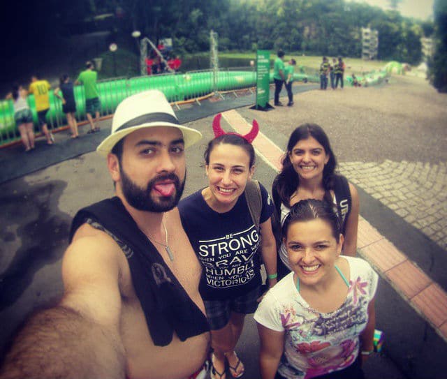 Galera no Slide Park Kaiser Radler CWB