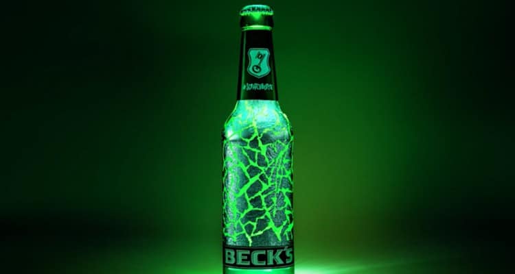 Thumb do artigo Beck’s lança uma garrafa de cerveja para desenhar