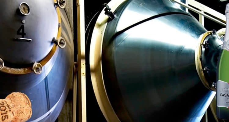 Thumb do artigo Brinde da virada mais gostoso, com o Casa Perini Moscatel, o 5º melhor vinho do mundo