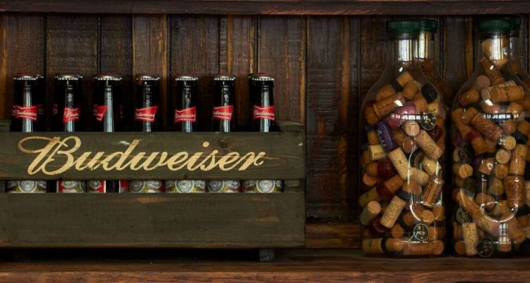 Thumb do artigo Budweiser apresenta embalagem de material reciclado